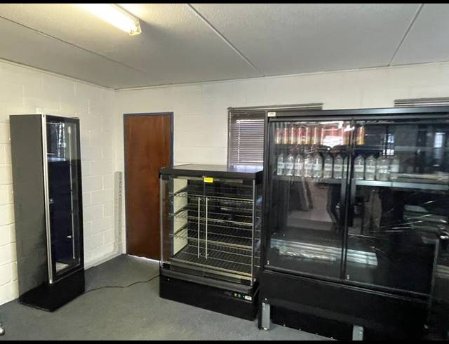 INDUSTRIAL PROPERTY TO RENT IN HENNOPSPARK